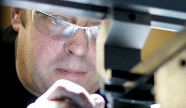 hydram pressbrake operator