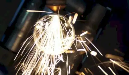 tube cutting laser machine close up